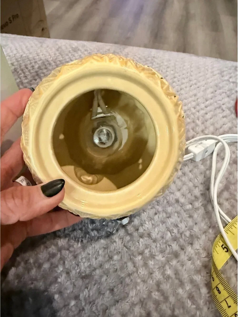 Scentsy Scarecrow Premium Warmer – Retired Ceramic Fall Harvest Wax Warmer